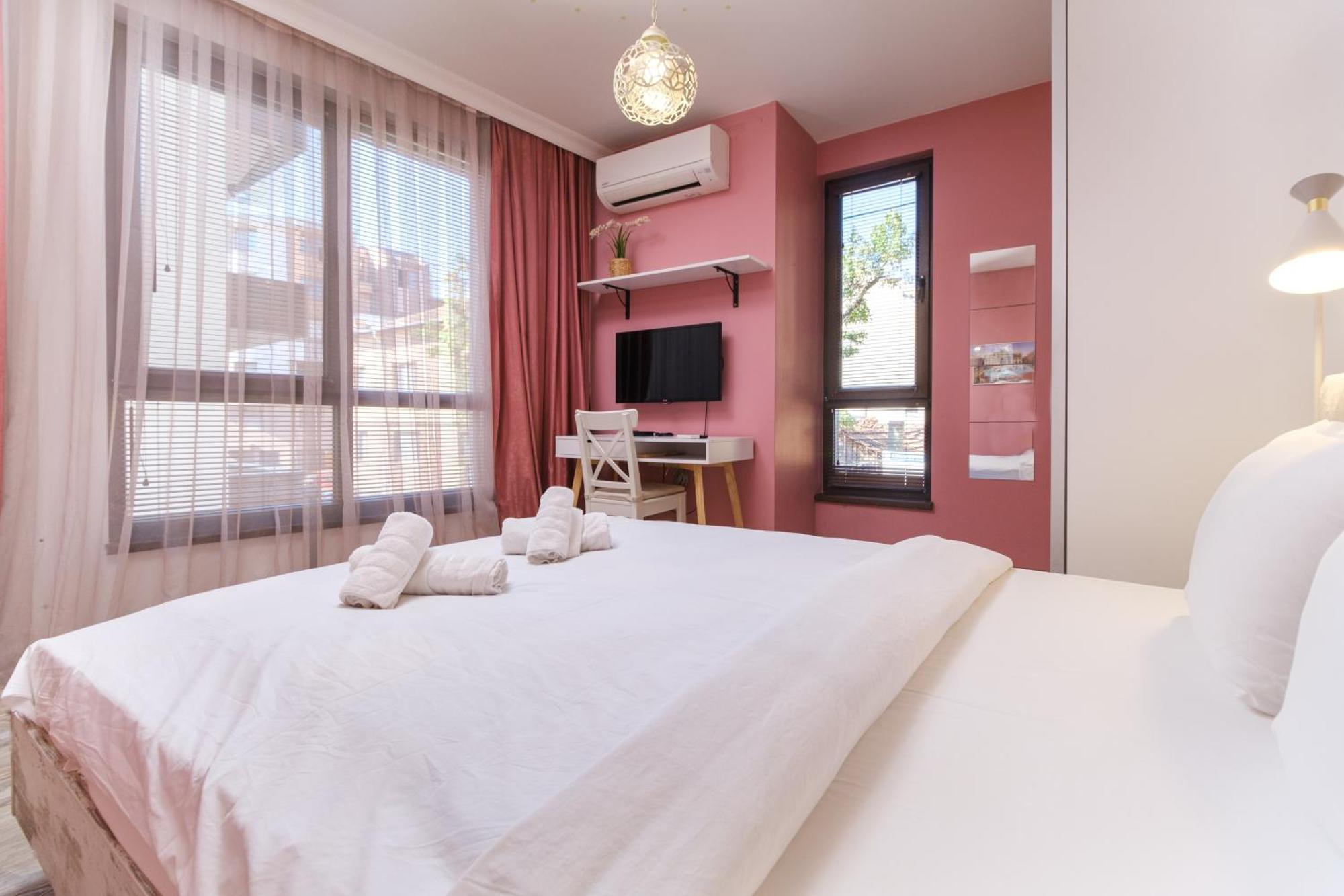 Riverside 2-Bedroom Apartment Plovdiv Exterior photo